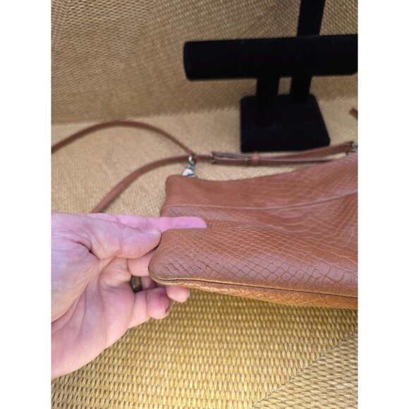 The Sak Collective Leather‎ Tomboy Crossbody Bag With Tassel Accent In Tan - Picture 9 of 16